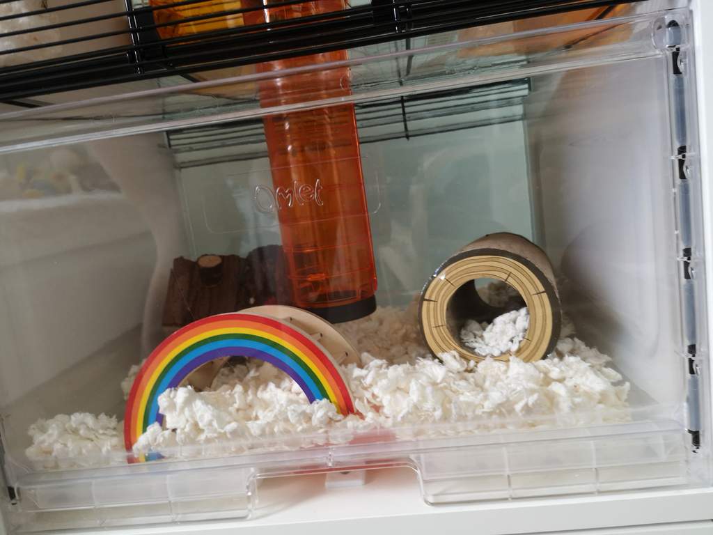 Carefresh Animal Bedding 10L White Hamster & Gerbil Bedding