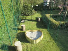 Inside Omlet Rabbit Run