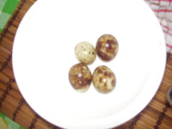 A plate of quail eggs.