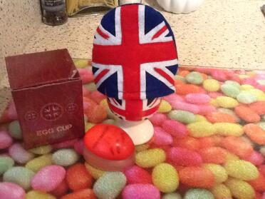 Union jack egg cip with box