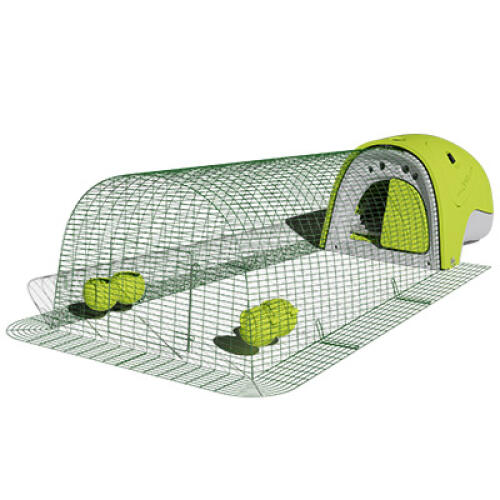 With feeders and drinkers included, the Eglu Classic hi has everything you need to start keeping chickens.