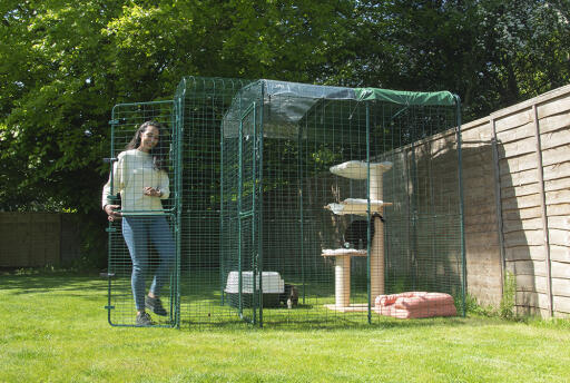 The Porch for the Outdoor Cat Run lets you enter without worrying about escapees!