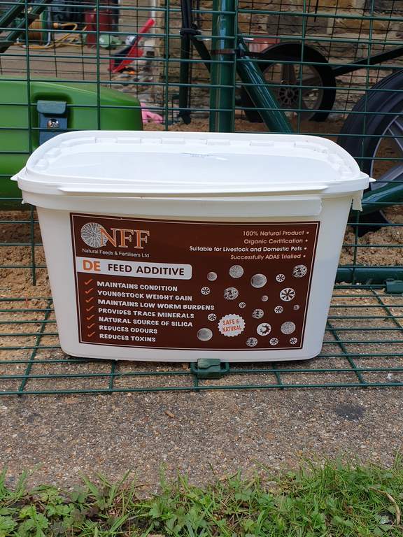 Diatomaceous Earth DE Feed Additive 1kg Mites, Lice & Scaly Leg