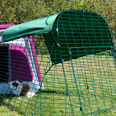 Der Meerschweinchenstall Eglu Go Hutch ist für jeden Garten geeignet.