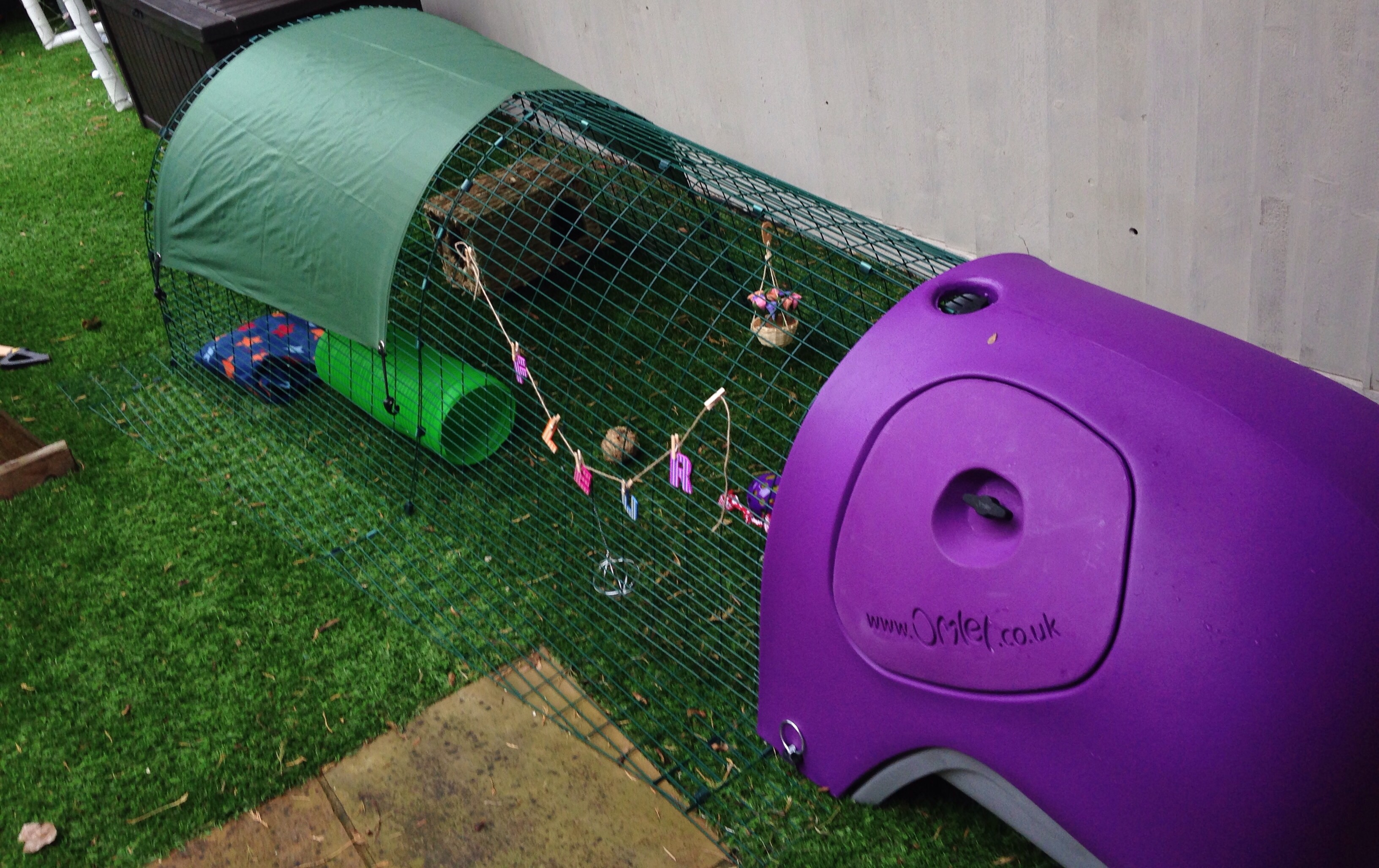 Eglu Classic Rabbit Hutch Rabbit House for Two Rabbits